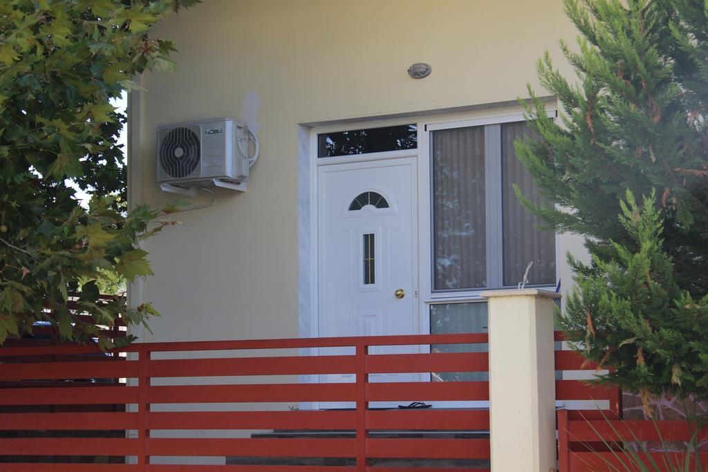K&V Apartments Nea Michaniona Exterior foto