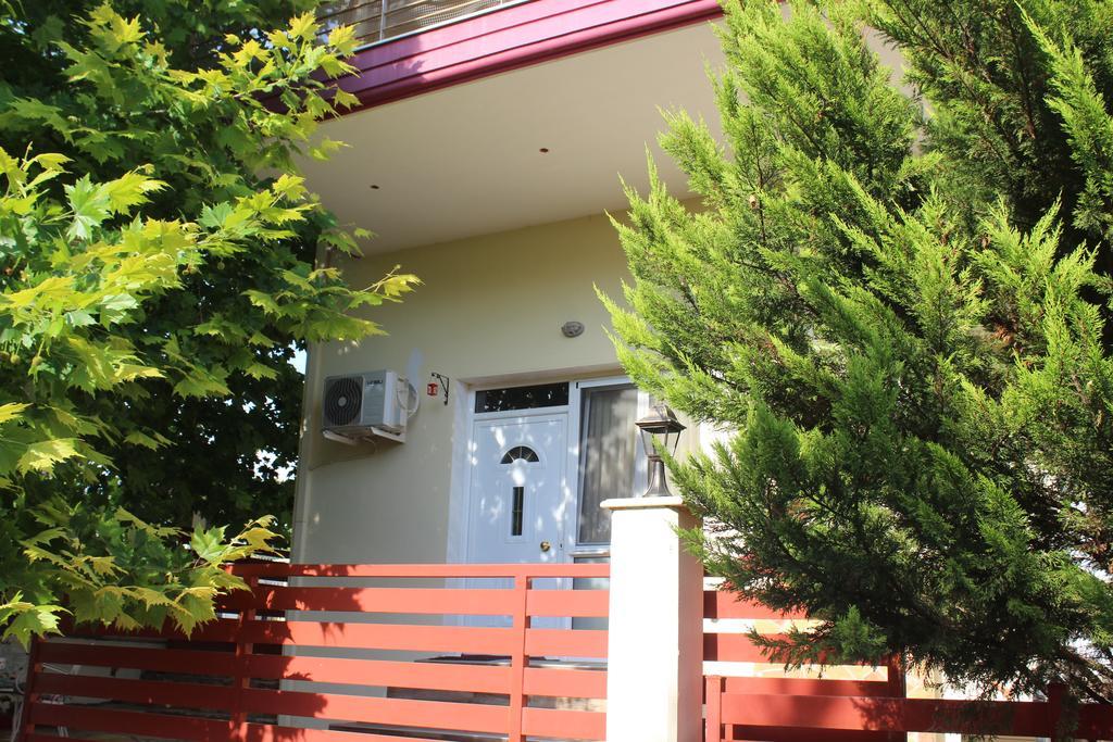 K&V Apartments Nea Michaniona Exterior foto
